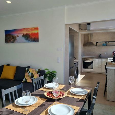 Beach Apartment W/Ocean View Коста да Капарика Екстериор снимка