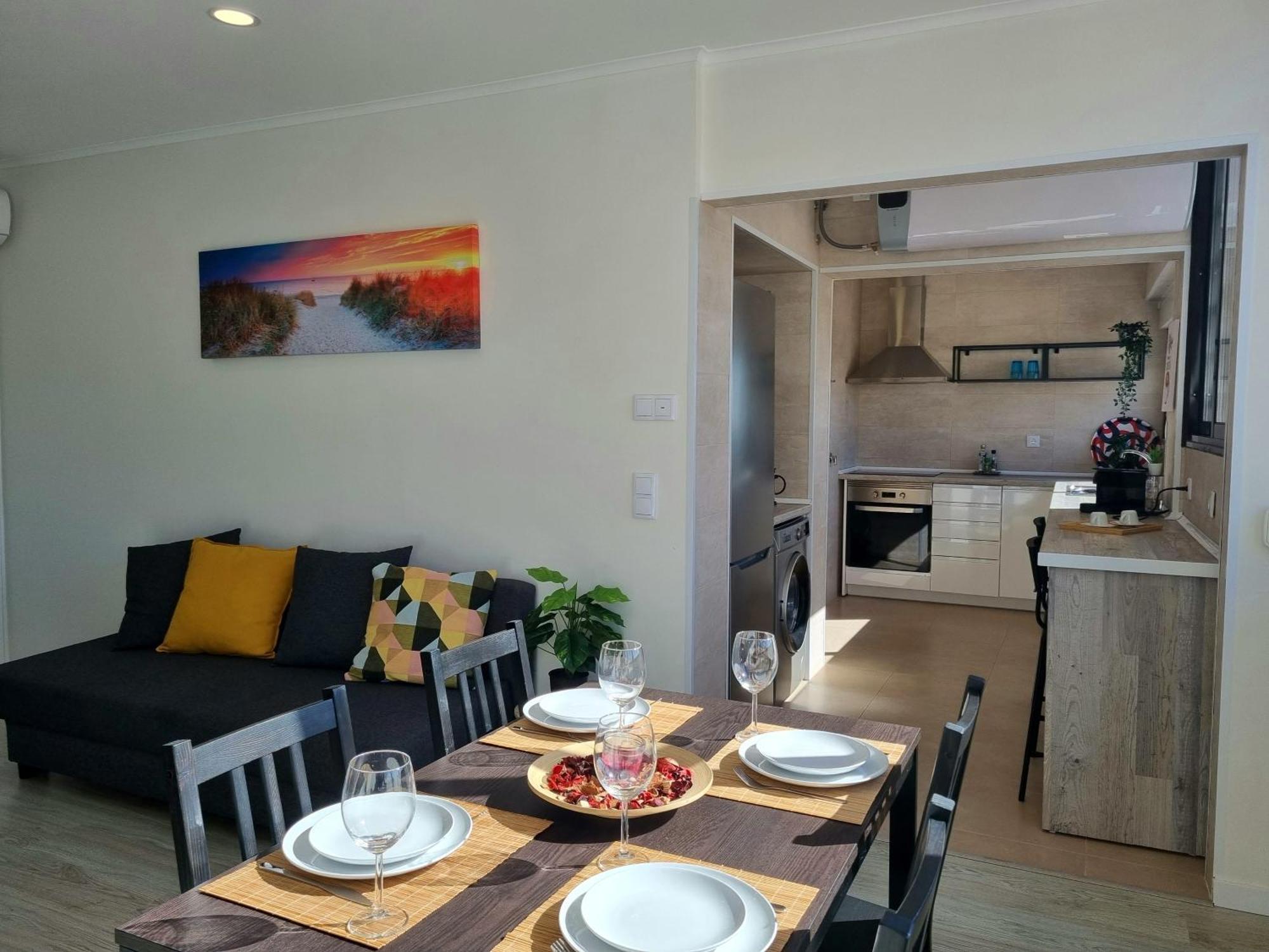 Beach Apartment W/Ocean View Коста да Капарика Екстериор снимка